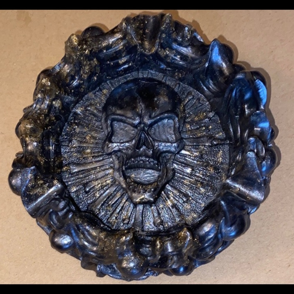 Skull Ashtray